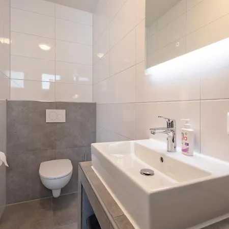 Bed & Parking Burght Texel