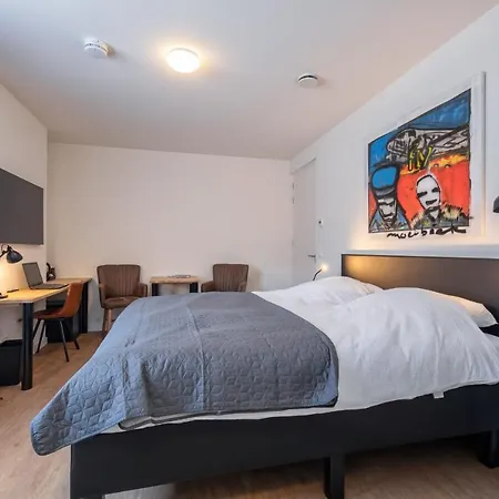 게스트하우스 Bed & Parking Burght Texel