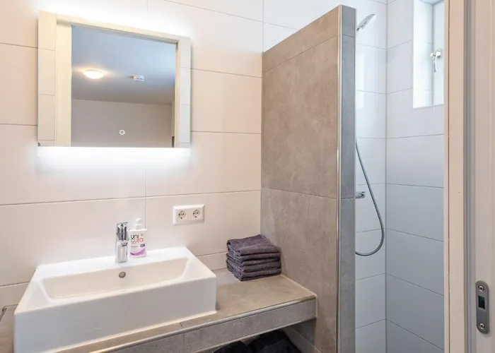 ゲストハウス Bed & Parking Burght Texel 3*