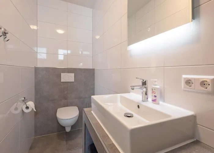 Bed & Parking Burght Texel