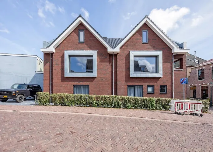 Bed & Parking Burght Texel ゲストハウス 3*